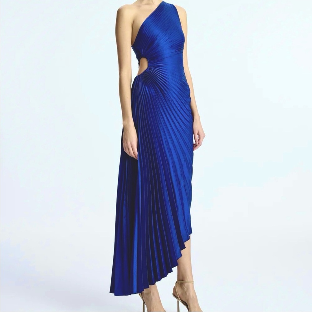 HOUSE OF HARLOW One Shoulder Pleated Dress